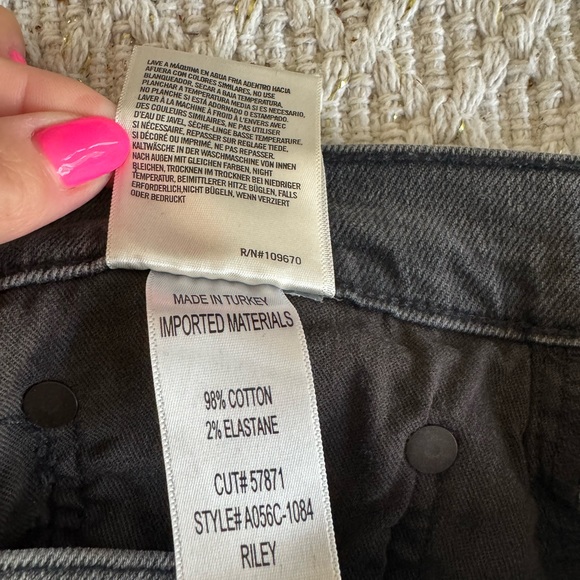 Agolde Riley Jeans - Picture 3 of 3